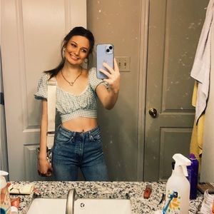 Meet your Posher, Haley